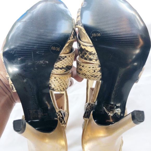 NWOT BCBG Phyton Snakeskin Heels - Picture 4 of 5
